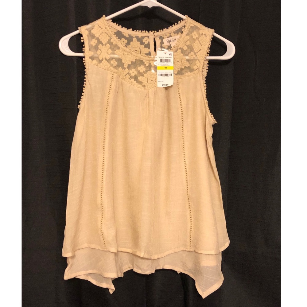 Women’s blouse